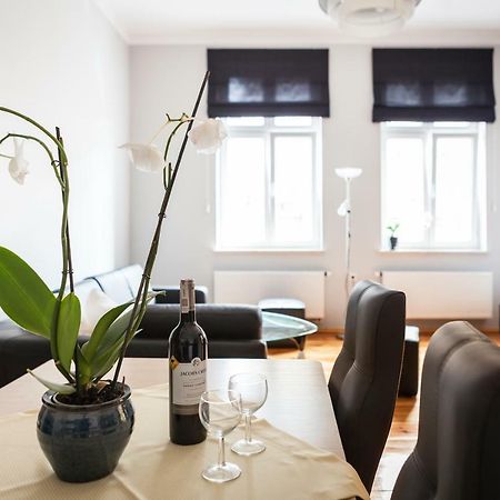 Appartement Czar Garbar à Poznań Extérieur photo