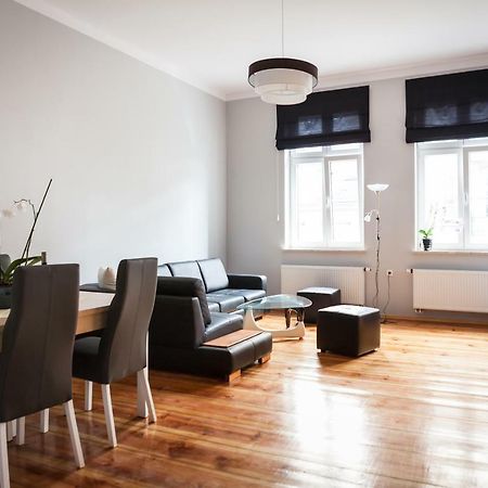 Appartement Czar Garbar à Poznań Extérieur photo